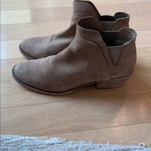 Tan Dolce Vita booties 9.5